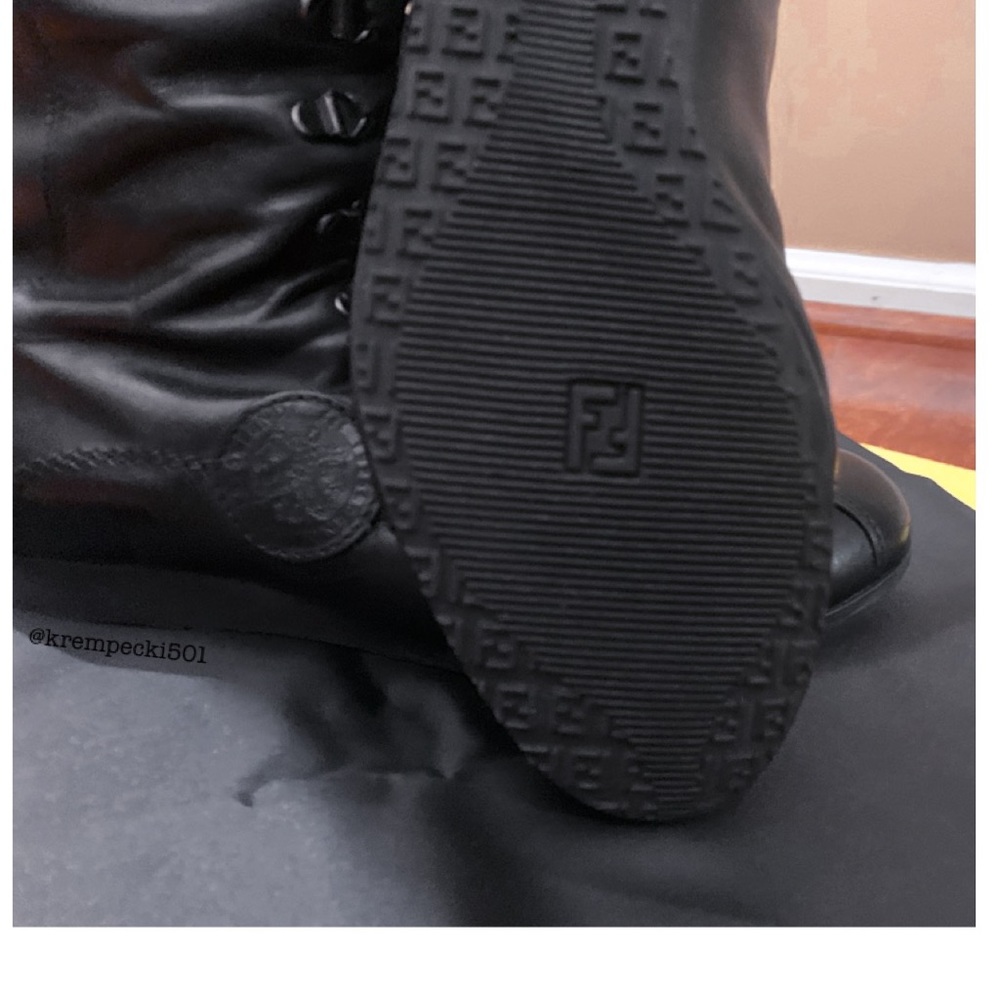 FENDI Black Leather Lace-Up Moto Boots ⭐️AUTHENTIC - Picture 7 of 7